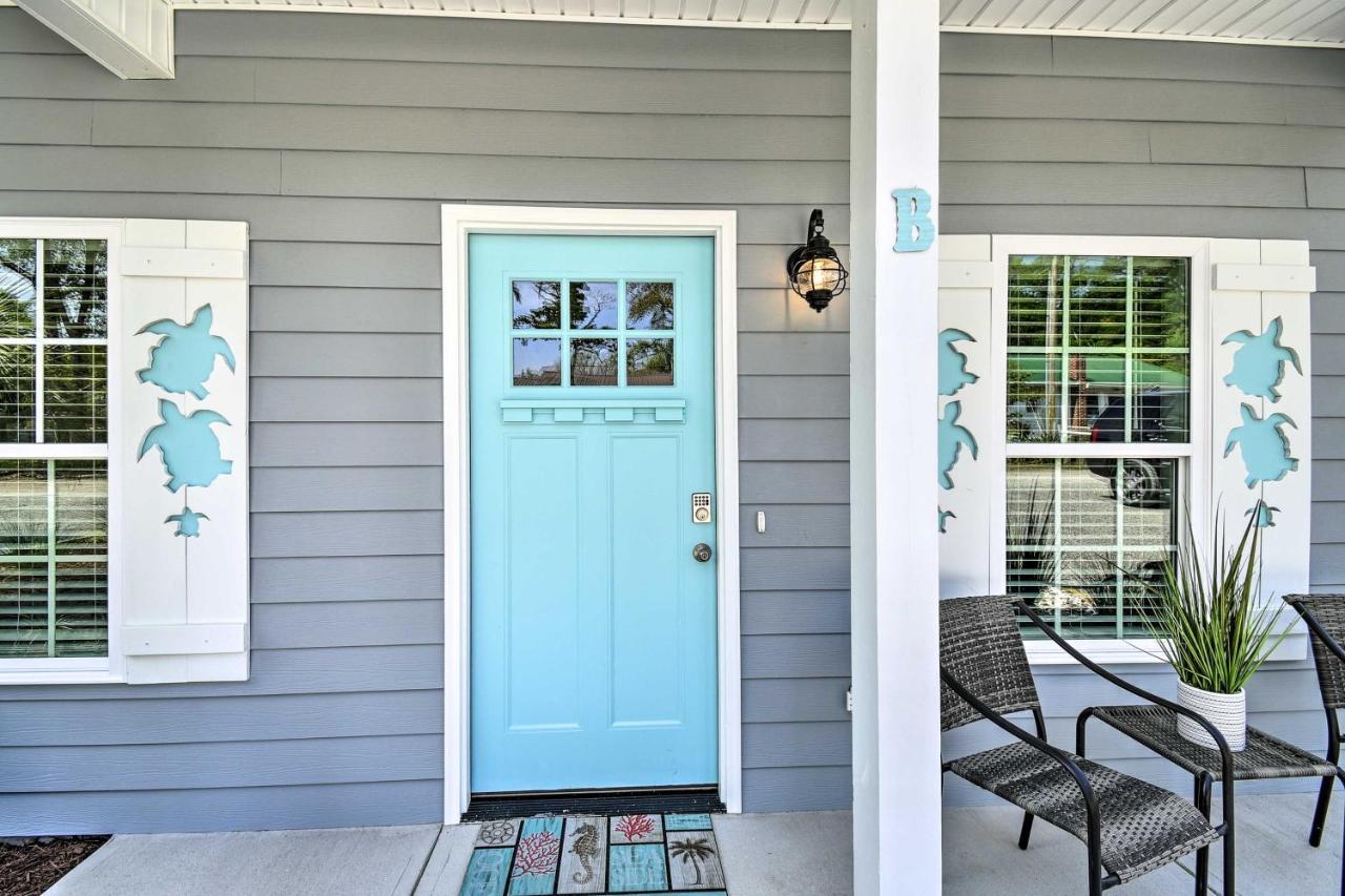 Ocean Isle Beach Home With Shared Lanai And Grill Екстериор снимка